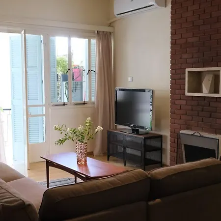 Gladstone By Tangerine